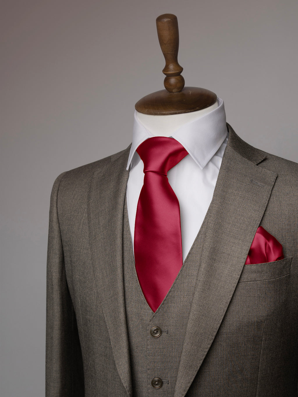 Berry tie and matching pocket square