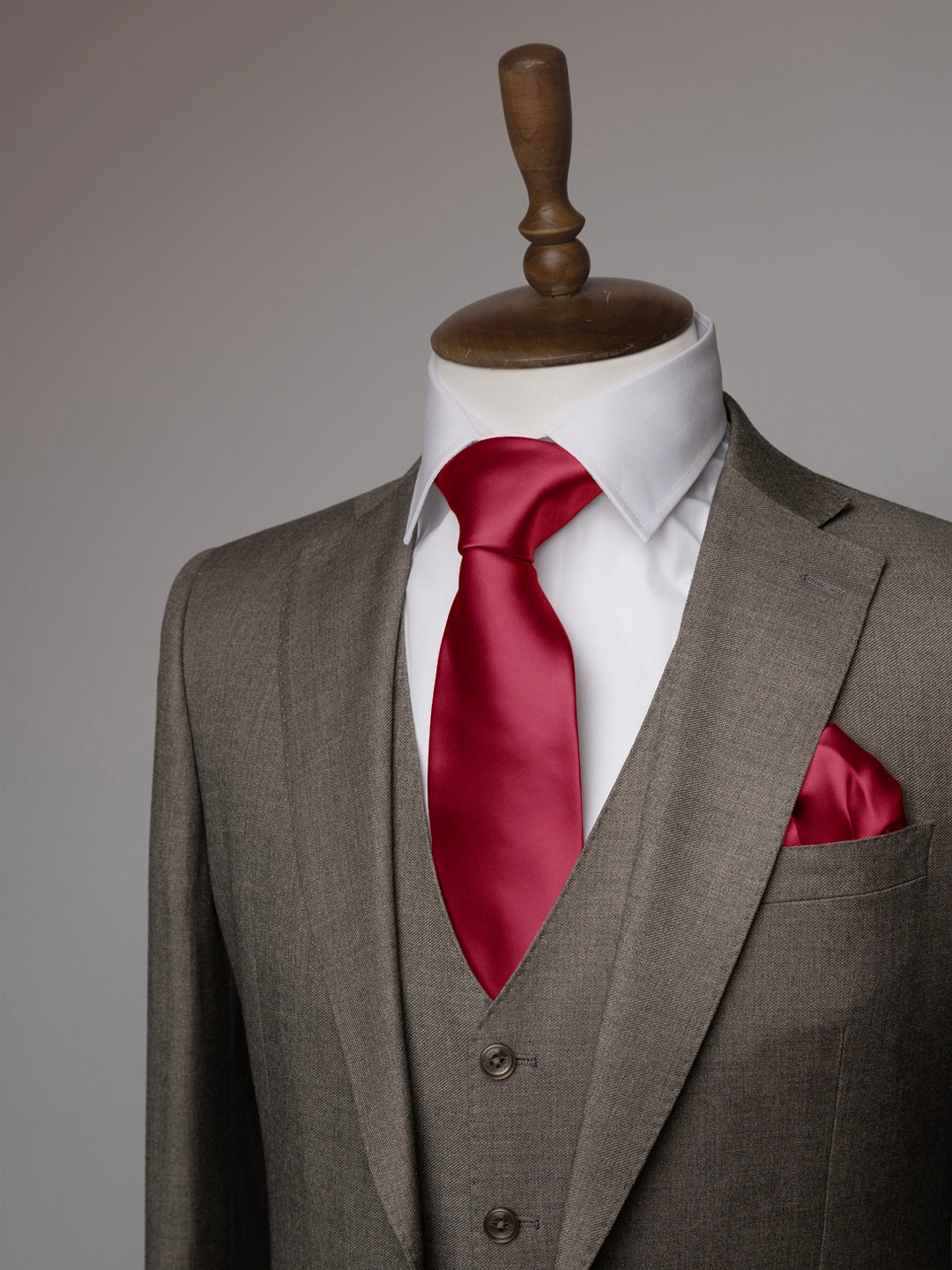 Berry tie and matching pocket square